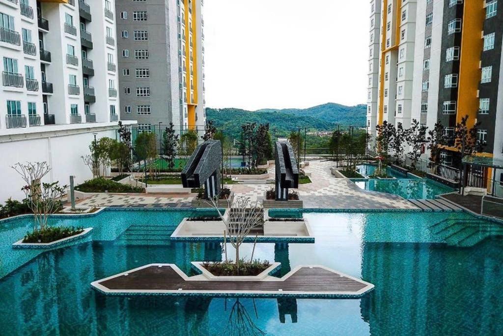 盛婷民宿a S&Thomez 2Bedrooms Mesamall Wifi Klia Usim Miu Inti Nu นิไล ภายนอก รูปภาพ